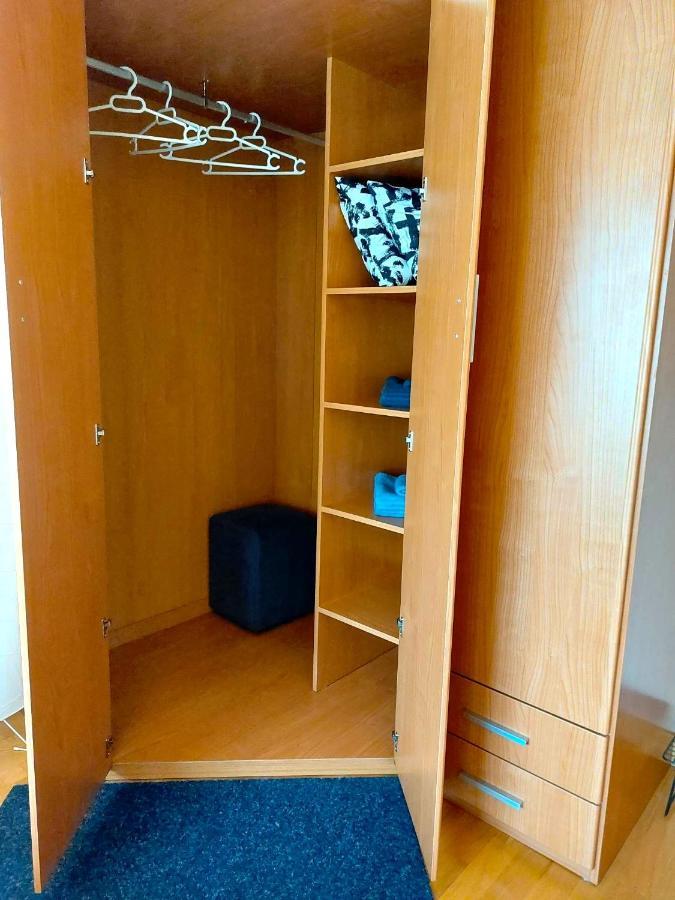 Tourist Room - Casa Particular パンプローナ エクステリア 写真